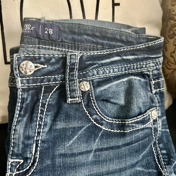 Miss Me Women's Mid Rise Slim Boot Jeans, Size: 28 - Picture 2 of 7